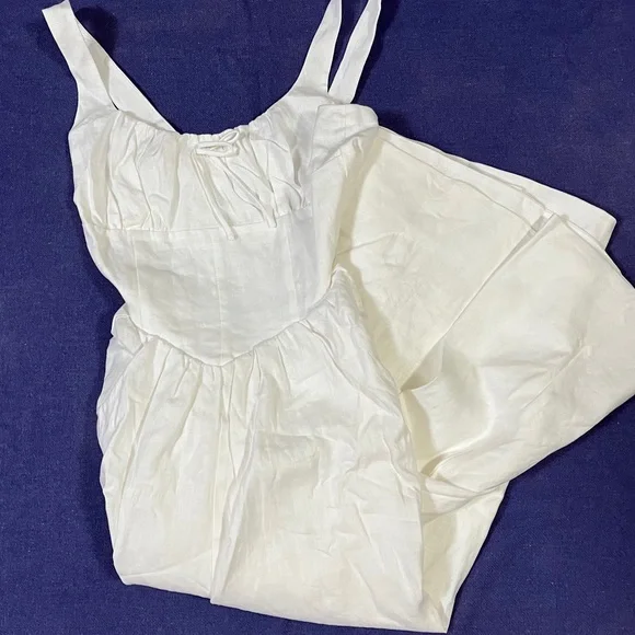 Reformation Balia Linen Dress in White - Picture 3 of 5